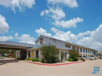 Days Inn by Wyndham Round Rock Hotels in Williamson County