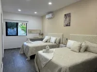 Célèbre Villa Venus avec services proche plage et 5Th Av. PAX 24 - Bungalows
