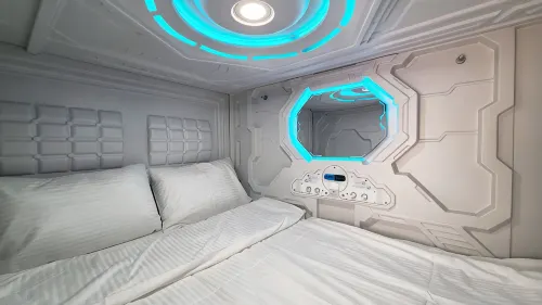 Capsula Hotel