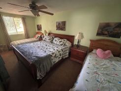 Cozy apartment nestled in the hills of Kettle Falls overlooking Lake Roosevelt.