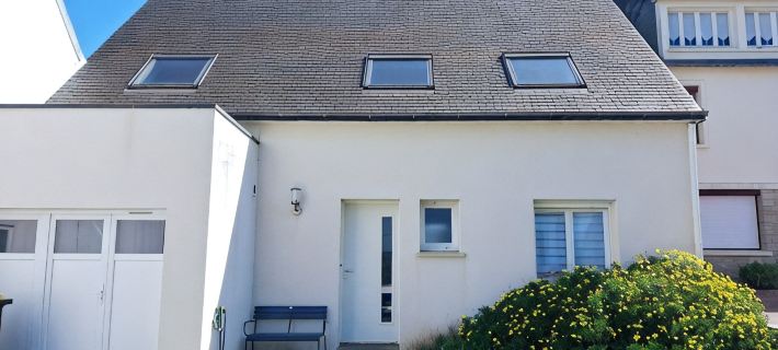 Chic and warm!  Modern house near the beach Baie de Morgat Hotéis em Crozon