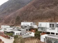Radiance Stay Goisan Hotels in Goesan-gun