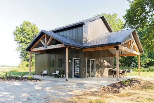 Farm Stay in Jasper MO - 4-Star