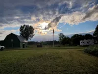 Beautiful Private Updated Farmhouse - Homestays