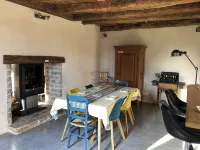 Beaune Nuits: well-kept house, garden, wood stove, great peace and quiet - ชาเลต์