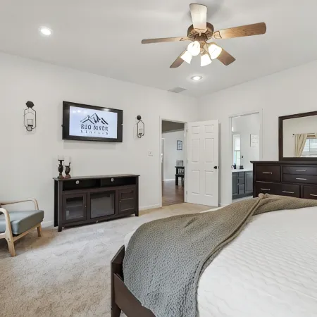 Hatton Hideaway at Red River Gorge! Pool / Hot Tub / Arcade Game Room