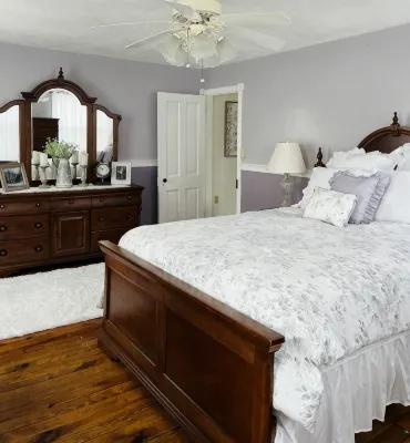 Historic Farmhouse Getaway - 2-Star