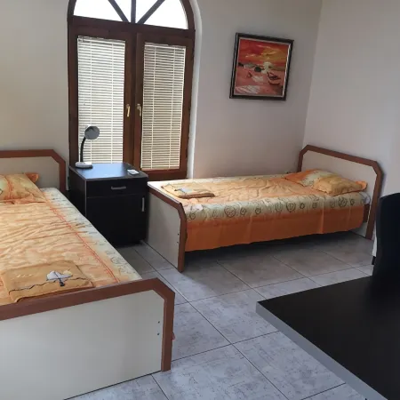 5 Star Luxury Villa - Large Private Pool - Spacious Rooms - Panoramic Sea Views