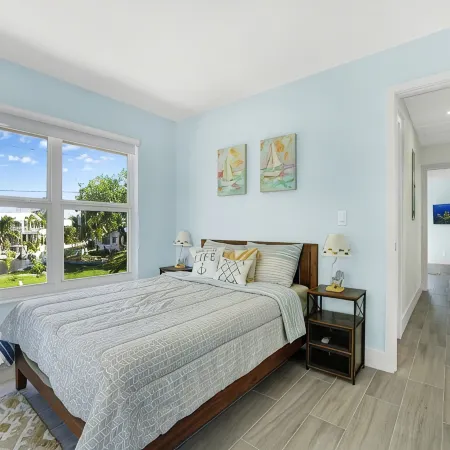 Waterfront House in the heart of Cudjoe Key.