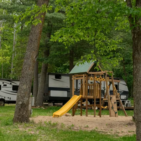 Tiny cabin in towering pines, with lake view. Pets accepted!