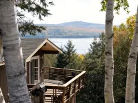 Rangeley Lake House with lake access & views, Saddleback 15min, outdoor paradise Hotels in Rangeley