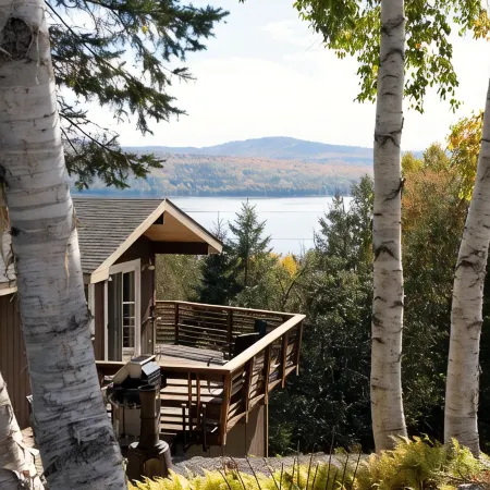 Rangeley Lake House with lake access & views, Saddleback 15min, outdoor paradise