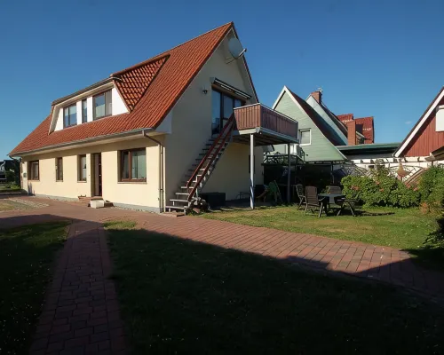 An der Wiese 1 für 2 Gäste Inkl. Bettw., Wlan, Südbalkon und Parkplatz am Haus Hotels in Prerow