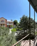 Admiral Hotel