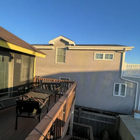 Newly Renovated 4BR 2BA Ocean Block Bay View Ship Bottom Home Central Location