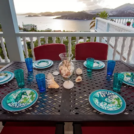 3 Bedroom House and Pool with Spectacular views of Charlotte Amalie Harbor
