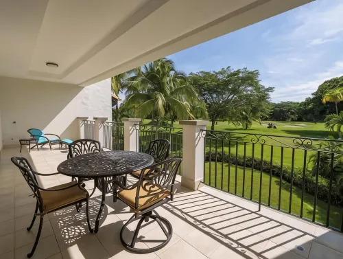 Cozy Tropical Retreat 3Br Golf View - 4-Star