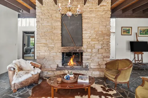 Sandstone Cottage With Cozy Open Fireplace in the Heart of Robertson - Kitchens