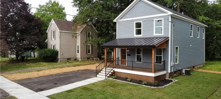 Spacious 4 bedroom home in the village Hotels in Herkimer County