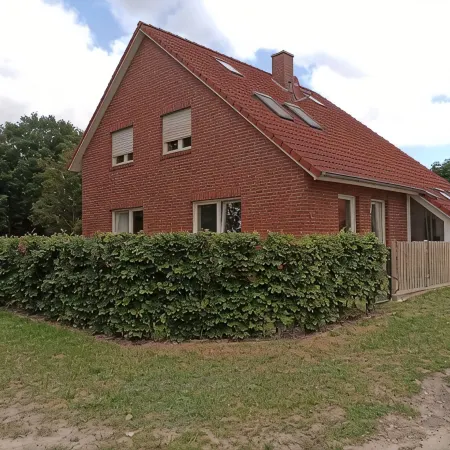 Vacation apartment for 1 - 5 pers. in Aurich in the heart of East Frisia