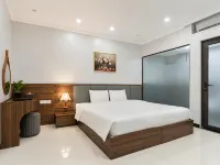 Diamond Light Hotel Hotels near Dong Da