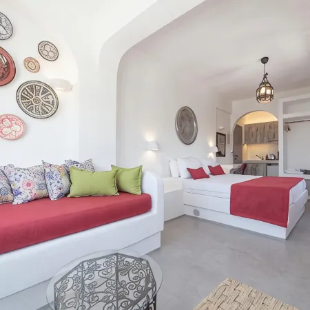 Blackcoast Santorini Отели рядом с достопримечательностью «Пляж Периволос»