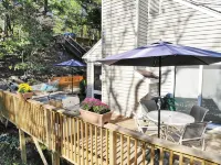 Cliff’s End • Ski & Golf Views • Fire Pit • Game Room