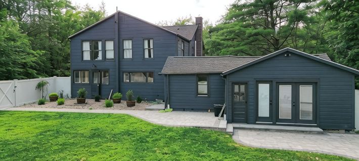 Charming Rustic Home in the Hudson Valley. Pool is Heated and Open! New Hot Tub! Hotels in Ulster County