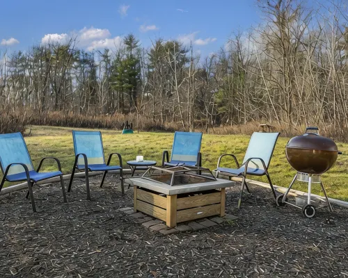 Cozy Catskill Cabin w/ 10-minute Walk to Downtown Catskill 카츠킬 호텔