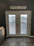 Downtown Mena apartment with hot tub and open concept