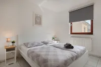 Beautiful spacious apartment (No. 1) with 2 bedrooms 300m to the beach - 2-Star