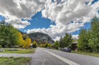 Your family mountain retreat, quiet side of Frisco