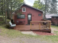 Beautiful Sunset Lake cabin rental - Hytter