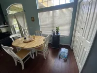 Quiet and comfy 3 bed, 1.5 baths in a quiet neighborhood great for Gator games - บังกะโล