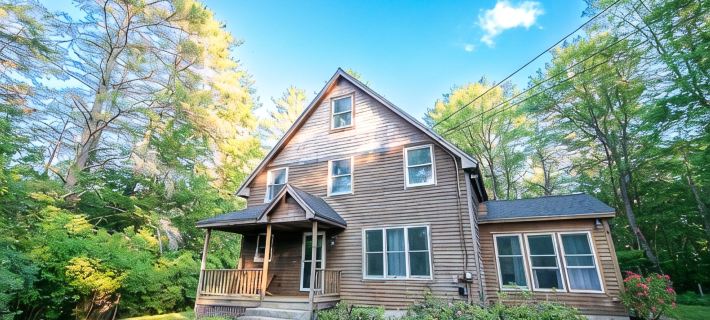 Stylish and Sun Filled Home With Tripp Pond Access Hotels in Androscoggin County