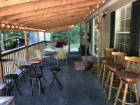 Plum Crazy Appalachian Resort on Atv Trail by Waterfalls, 17mi to Norris Lake. - Wifi