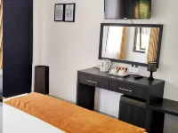 The Alit Hotels in Pacet
