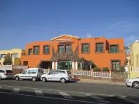 Duplex Apartment, with private garden, in quiet complex - 2-Star