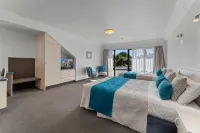 Avalon Manor Motel - Motels
