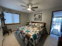 Moose Haven Cabin Close to ATV trails and Lake Pactola - balcony