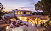 Noha Lifestyle Hotel - Adults Only - 4 tähden