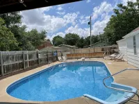 Hidden Oasis with a pool…Backyard Paradise!