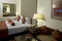 Avari Lahore Hotel