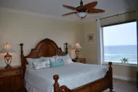 Special4/25-5/9 Indigo 504E Beach Front!Bonus Den,Best View&Amenities Huge Pool!