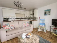 Sennen Heights - Homestays