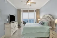 Direct Beachfront Lazy River Waterslide Hot Tubs-Walk to Restaurant's and Bar's - 4 Sao