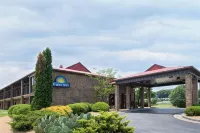 Days Inn by Wyndham Fort Payne - 2-Star