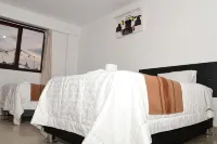 La Casa Del Turista - Homestays