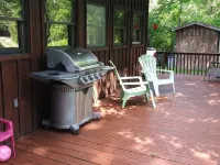 Secluded house located 5 minute drive from Clayton - 무료 와이파이