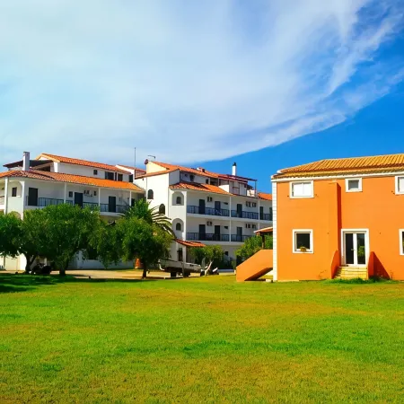 Ccb Bruskos Hotel